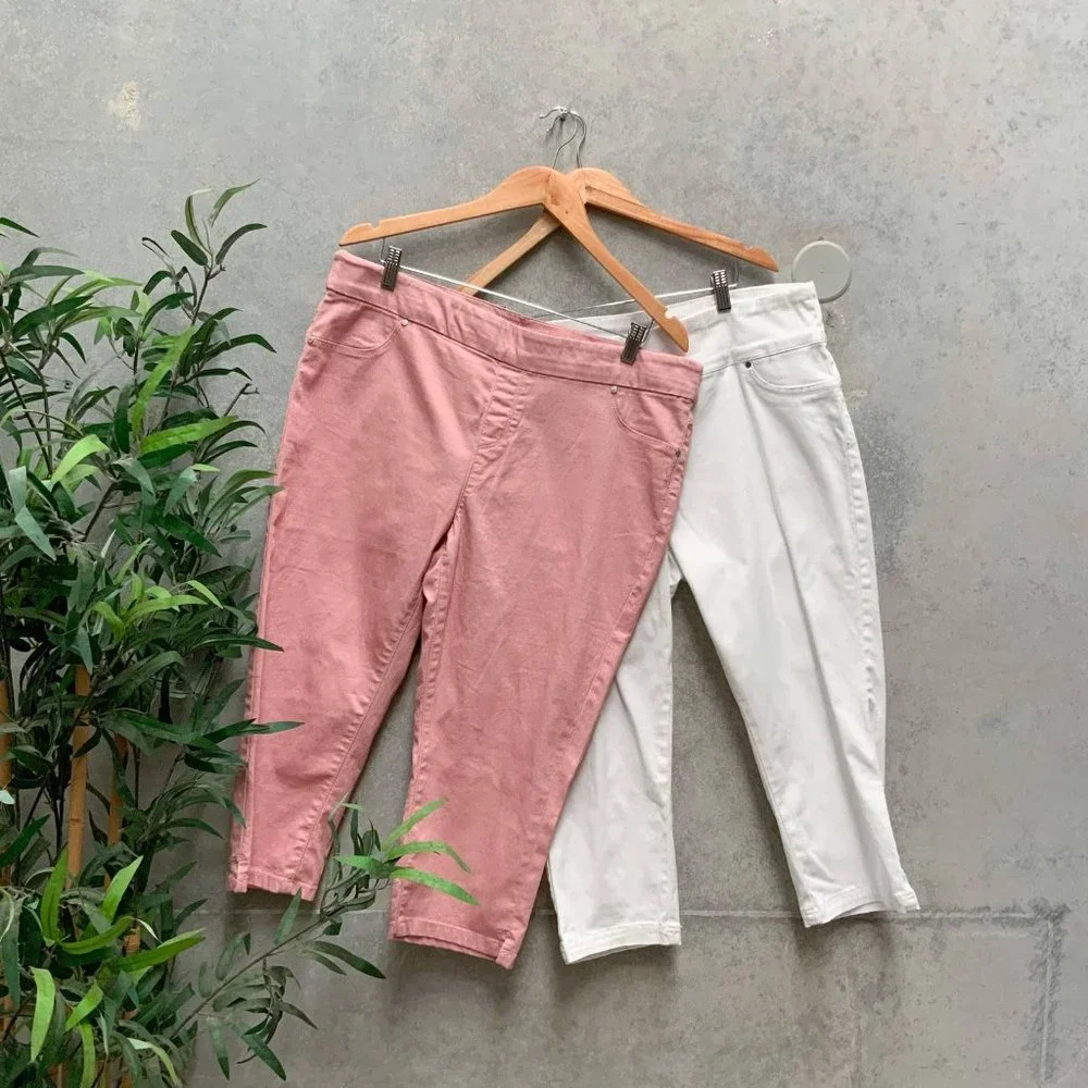 BUNDLE - 2 PAIRS Ladies Stretch Cropped Jeans - Size 16 - Picture 1 of 7